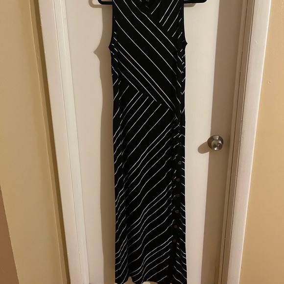 White House Black Market Dress - Picture 4 of 4